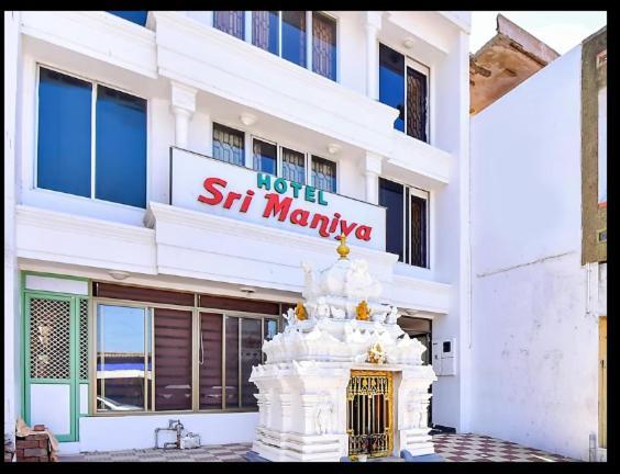 Hotel Srimaniya Kanyakumari Exteriör bild