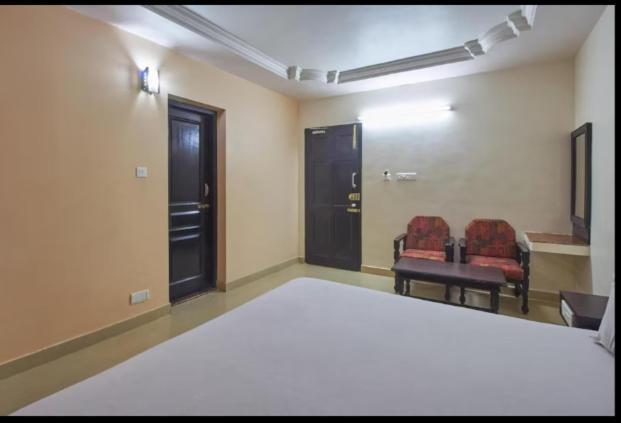 Hotel Srimaniya Kanyakumari Exteriör bild