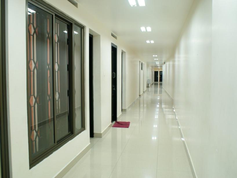 Hotel Srimaniya Kanyakumari Exteriör bild