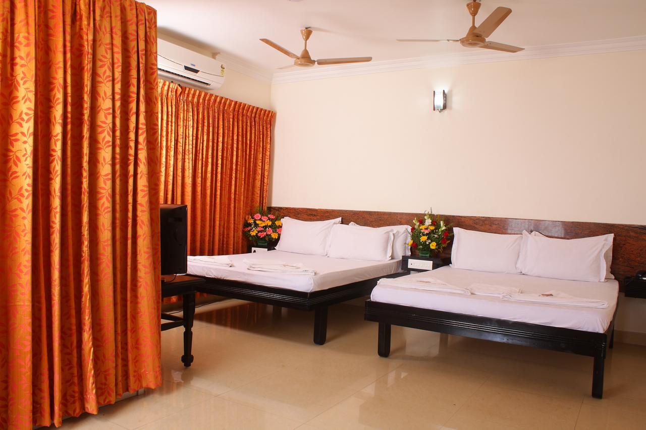 Hotel Srimaniya Kanyakumari Exteriör bild